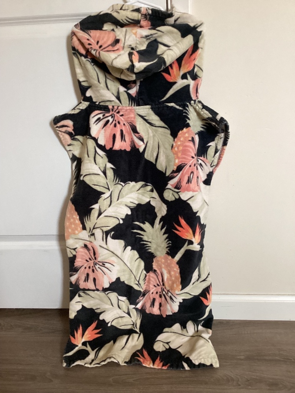 Slow tide changing poncho, kids, floral.